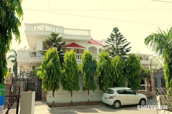 OYO 5634 IVY Stays - Manoj Pandey Chowk Öne Çıkan Resim