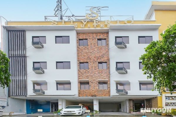 OYO 896 Silverio Suites Öne Çıkan Resim