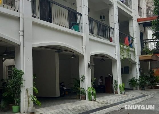 OYO 903 Tesoro Apartments Öne Çıkan Resim