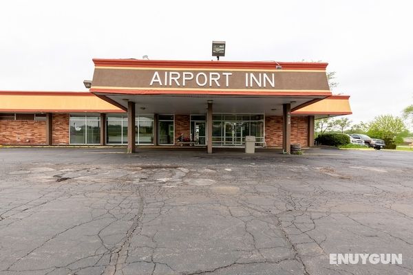 OYO Hotel at Chicago Rockford International Airport, IL Öne Çıkan Resim