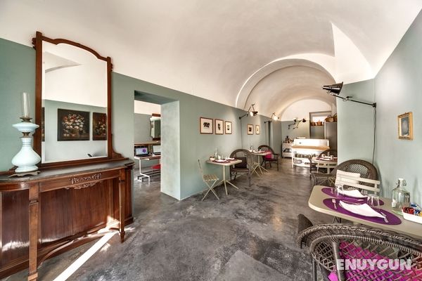 Palazzo Melfi Suite - Hotel Genel