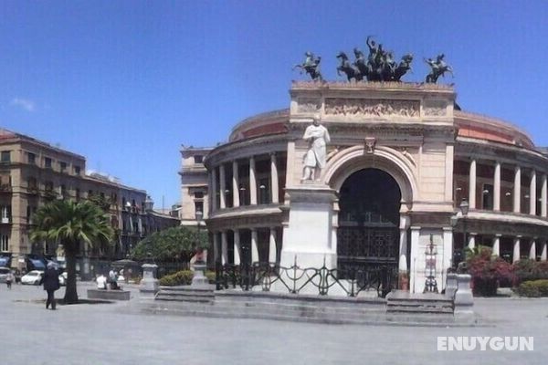Palermo Centrale Öne Çıkan Resim