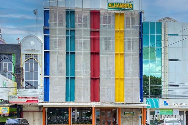 Parkside Alhambra Hotel Banda Aceh Öne Çıkan Resim