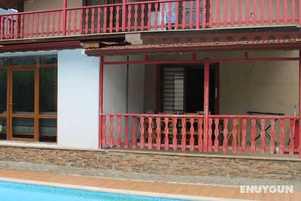 Peaceful Home With Private Pool and BBQ in Sapanca Öne Çıkan Resim