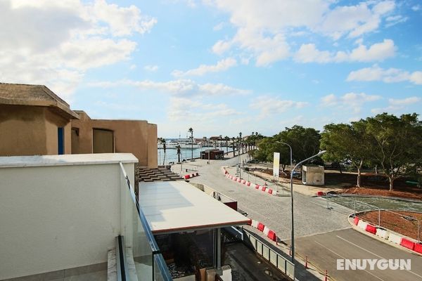 Phaedrus Living: Seaside Executive Flat Harbour 205 Dış Mekan