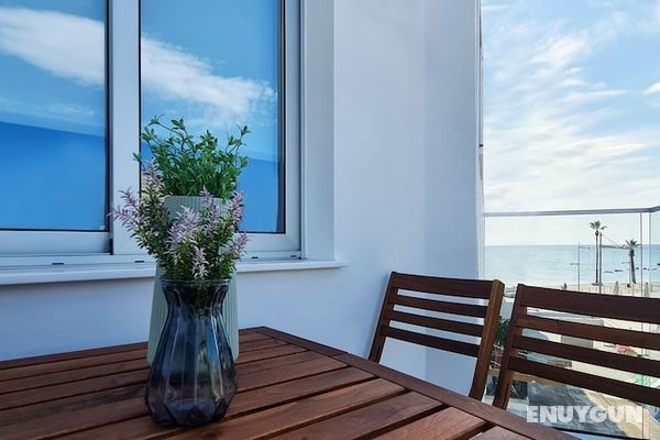 Phaedrus Living: Seaside Luxury Flat Lighthouse 69 Öne Çıkan Resim