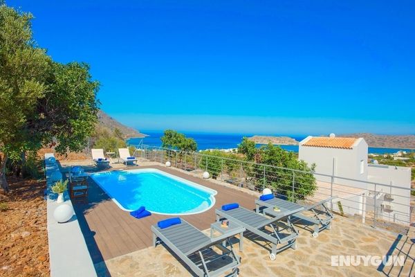 Pool Villa Venus Crete 500 mt From sea Öne Çıkan Resim