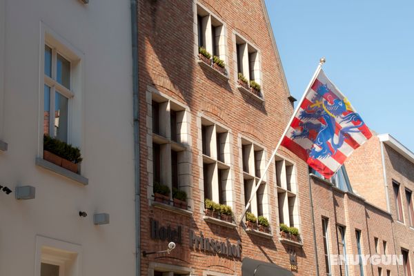 Hotel Prinsenhof managed by Dukes' Palace Genel