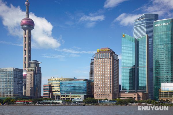 Pudong Shangri-la East Shanghai Genel