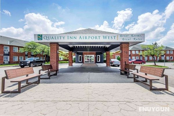 Quality Inn Airport West Mississauga Genel