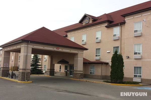 Quality Inn and Suites Yorkton Genel
