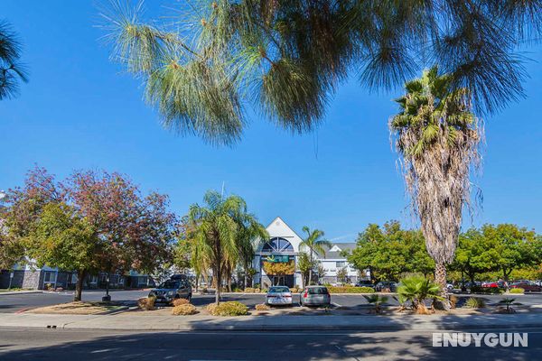 Quality Inn Fresno Yosemite Airport Genel