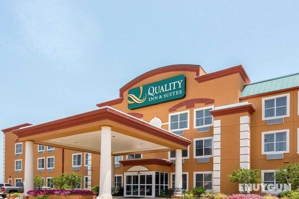 Quality Inn & Suites Ascension Park Genel