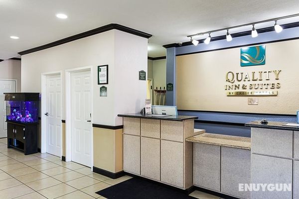 Quality Inn Suites Seaworld North Genel
