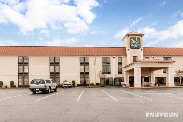 Quality Inn Valley- West Point Genel