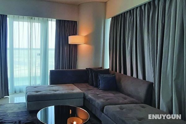 Quill Residence Three Bedroom Apartment with 5 Star Amenities Oda Düzeni
