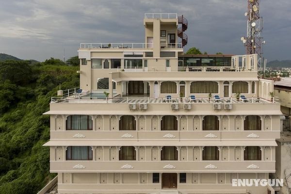 Hotel Raj Kuber Öne Çıkan Resim
