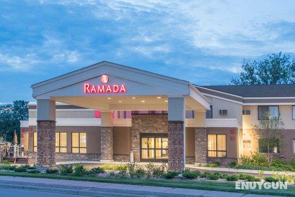 Ramada by Wyndham Minneapolis Golden Valley Genel