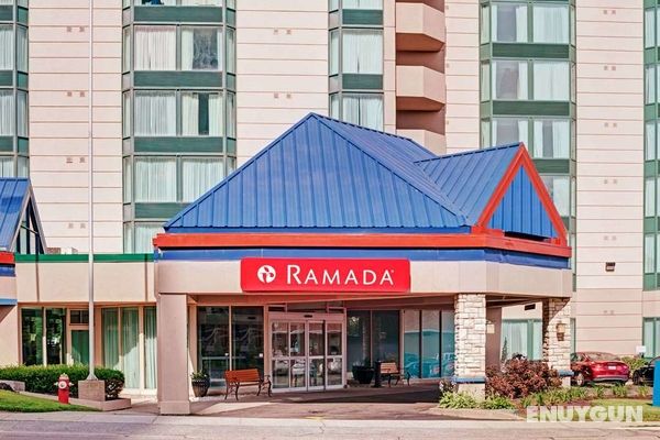 Ramada by Wyndham Niagara Falls/Fallsview Genel