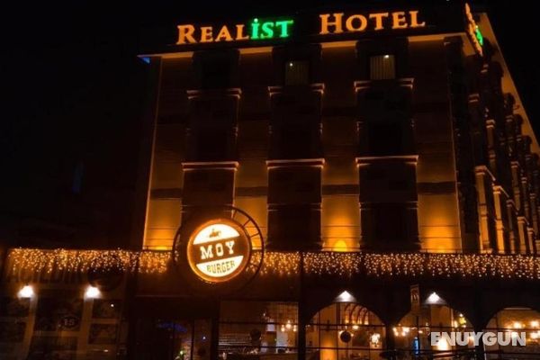 Realist Hotel Genel