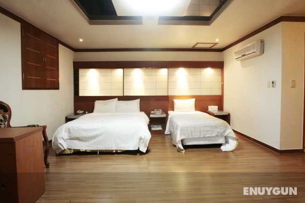 Reborn Suwon Silkroad Hotel Genel