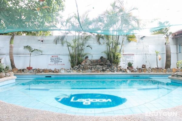 RedDoorz Plus @ Lagoon Beach Resort Zambales Öne Çıkan Resim