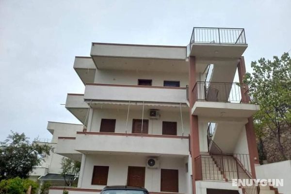 Remarkable 2-bed Apartment in Dhermi Öne Çıkan Resim