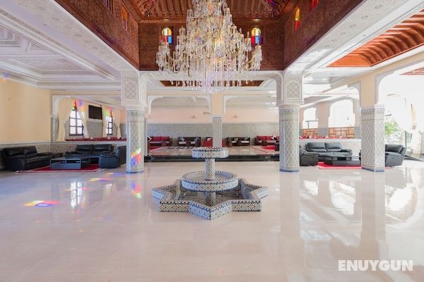 Hotel Riad Ennakhil & SPA Genel
