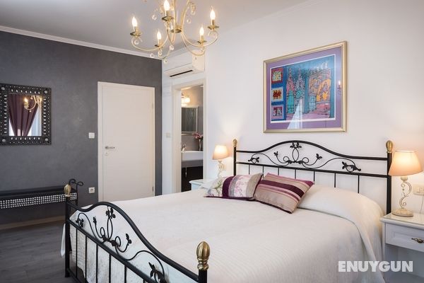 Romantic Luxury Rooms Öne Çıkan Resim