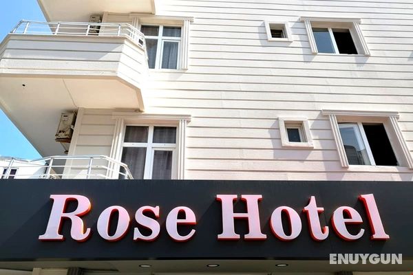 Rose Hotel Genel