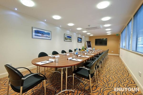 Rox Hotel Aberdeen by Compass Hospitality Genel