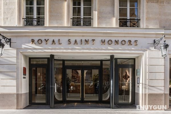 Royal Saint Honore Paris Louvre Genel