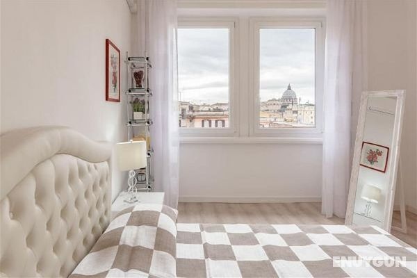 San Pietro Roomy Flat Öne Çıkan Resim