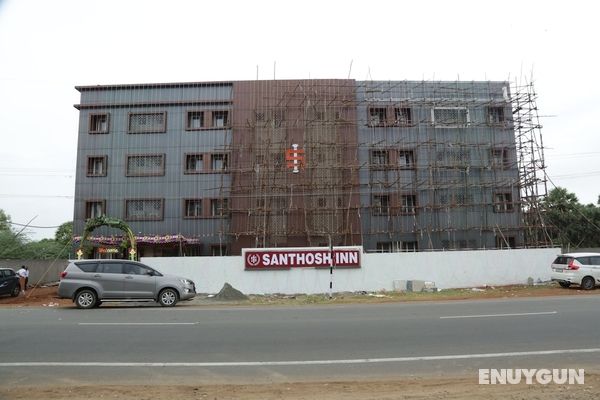 Hotel Santhosh Inn Dış Mekan