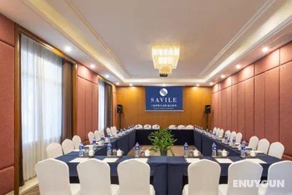 Savile K-Knight Luan Hotel Genel