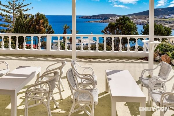 Scenic Holiday Home in Syros With Balcony Öne Çıkan Resim