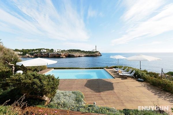 Sea Front Luxurious Villa Öne Çıkan Resim