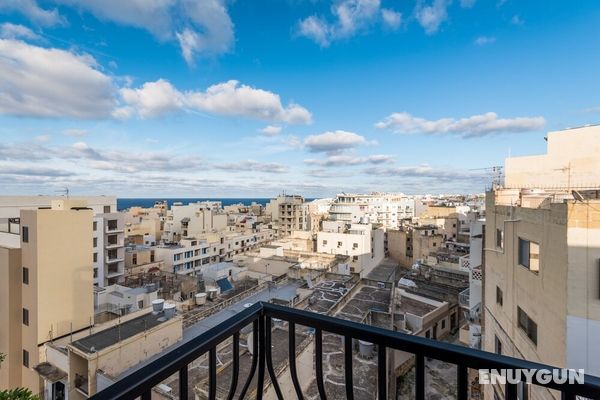 Seashells 2 Bedroom Apartment by Getaways Malta Genel