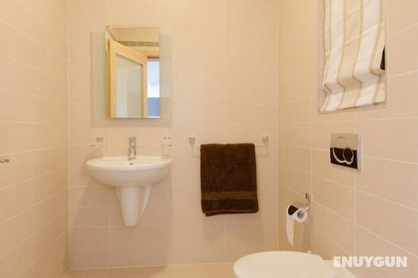 Seaview APT Incl Pool IN Sliema Banyo Tipleri