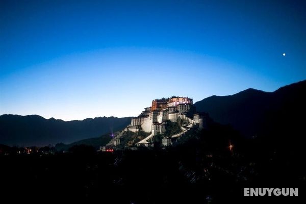 Shangri La Hotel Lhasa Genel