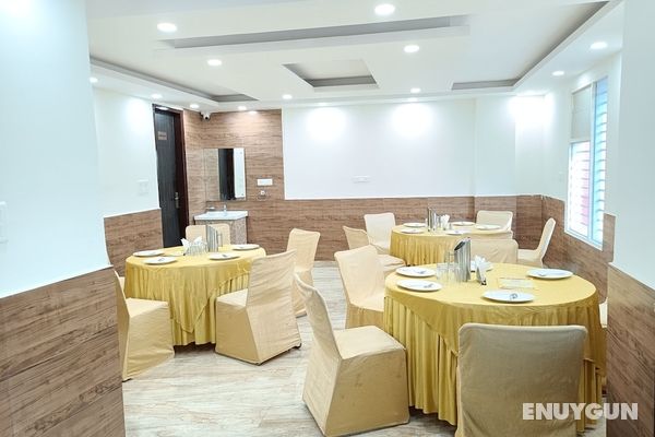 Shivaka Inn Genel