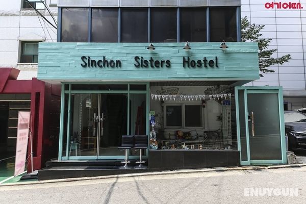 Sinchon Sisters - Hostel Öne Çıkan Resim