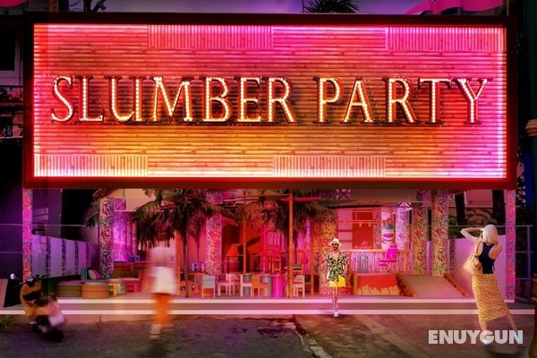 Slumber Party Patong Öne Çıkan Resim