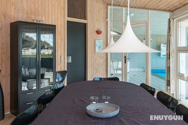 Spacious Holiday Home in Fanø With Swimming Pool İç Mekan