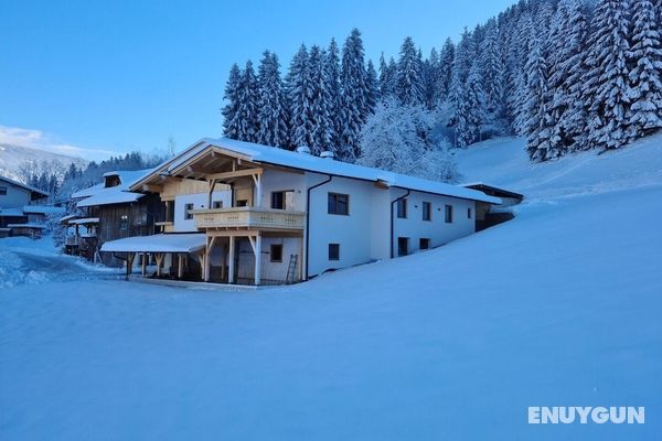 Spacious Holiday Home Near Ski Area in Kaltenbach Öne Çıkan Resim