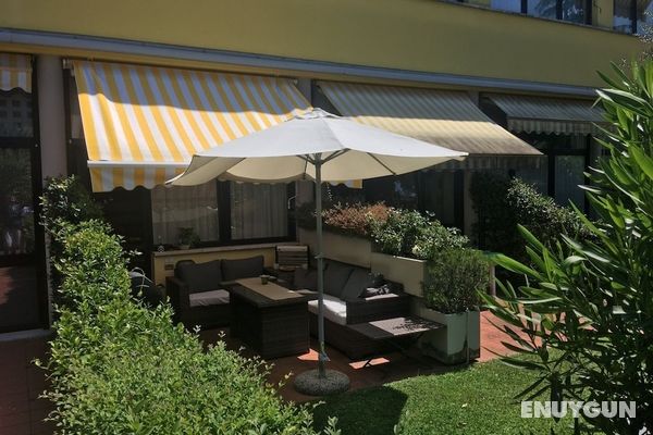 Splendid Apartment in Padenghe Sul Garda BS With Garden Öne Çıkan Resim
