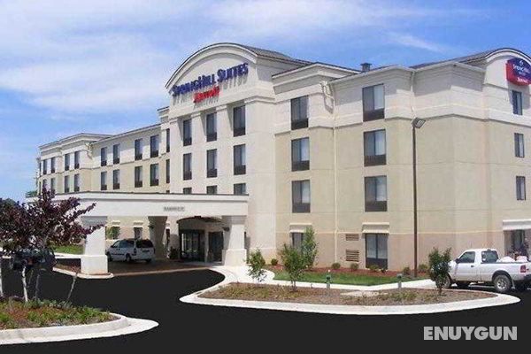 SpringHill Suites Lynchburg Airport/University Are Genel