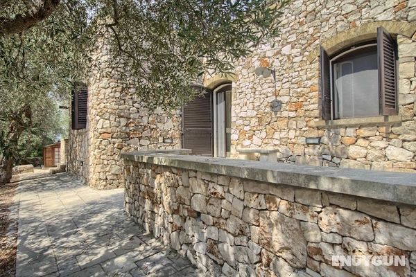 Stone House Li Turchi Öne Çıkan Resim