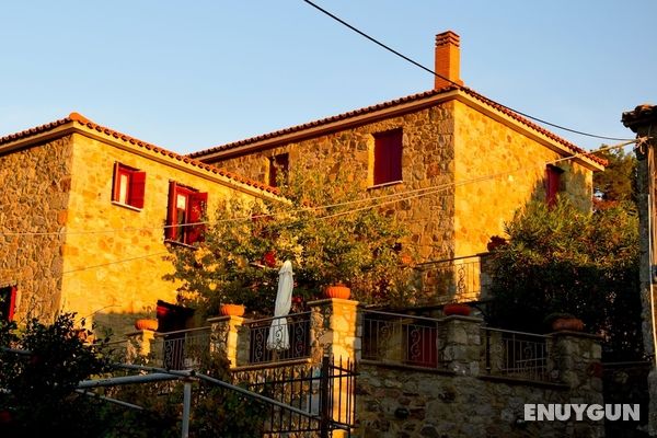 Stonehouses Lemnos Öne Çıkan Resim