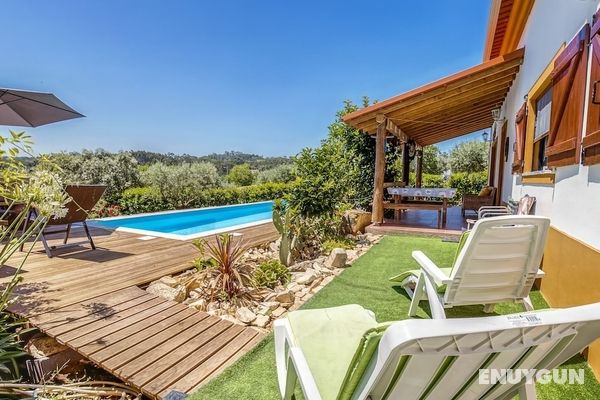 Striking Holiday Home in Carcavelos With Swimming Pool Öne Çıkan Resim